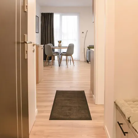 Apartman Eliza 2 *